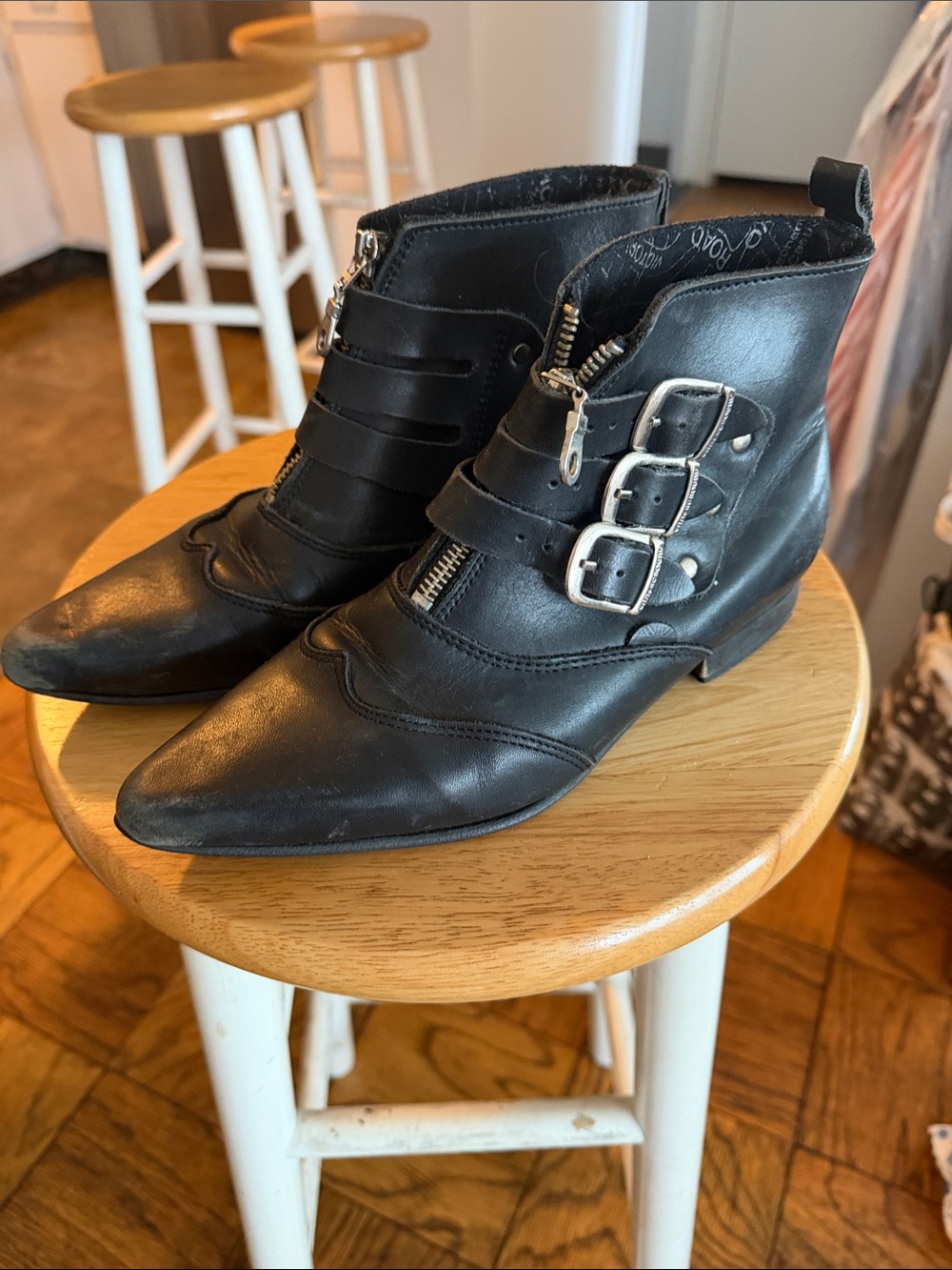 Punk Black Buckle Women's Winklepicker Ankle Boots size 7.5